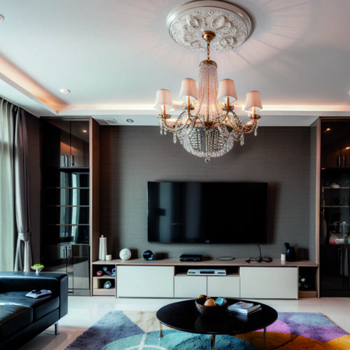 Интерактивные элементы в современном интерьере: как технологии трансформируют жилое пространство