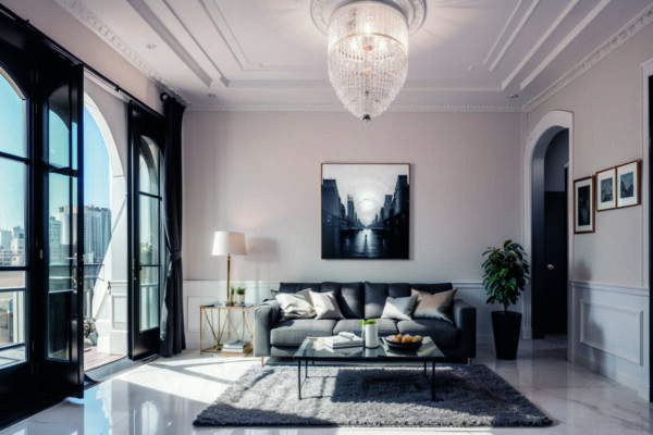 Интерактивное световое искусство: создание живых, меняющихся световых сценариев через сенсорные технологии