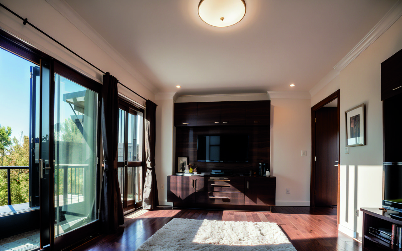 Скрытые ниши в стенах для хранения без потери полезной площади