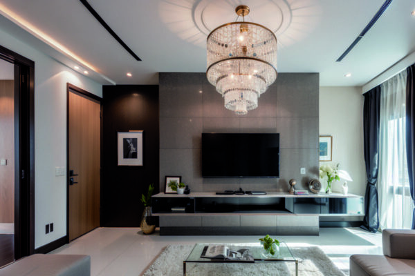 Трансформируемая мебель для квартир-невидимок: как скрыть весь интерьер в одной стене