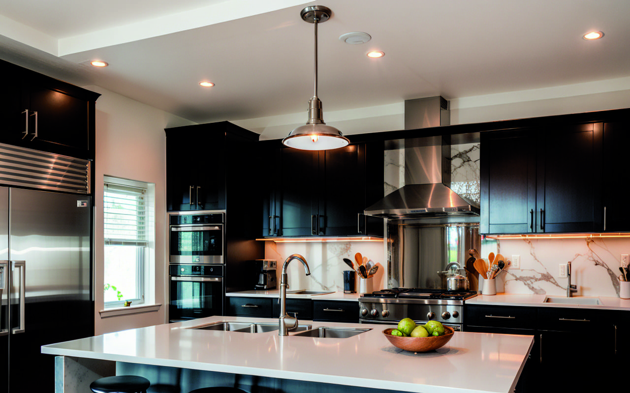 Цветовые акценты в интерьере для создания иллюзии пространства и глубины