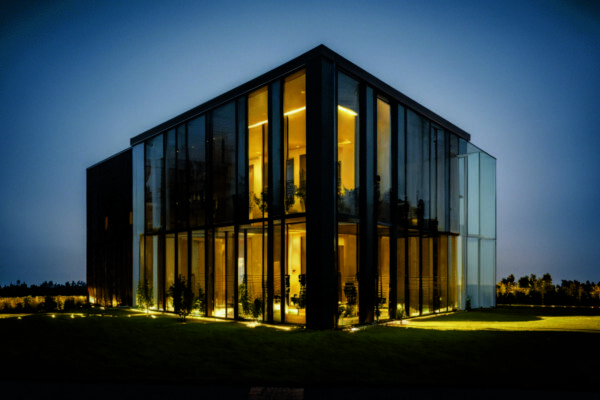 Инновационные световые сценарии для экологически чистых и энергоэффективных публичных пространств