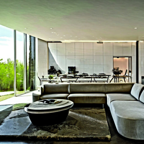 Экологичный минимализм: гармония природы и технологий в современных интерьерах