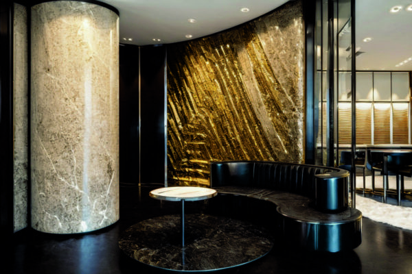 Инновационные текстуры отделочных материалов: тактильные ощущения и их влияние на интерьер