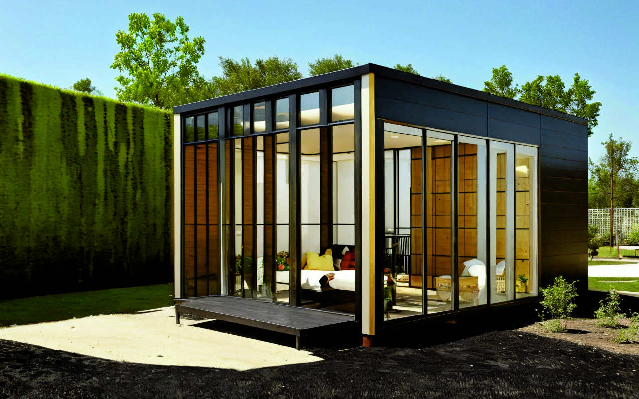 Мебель-трансформер для микроквартир с встроенными мини-садами на вертикальных поверхностях